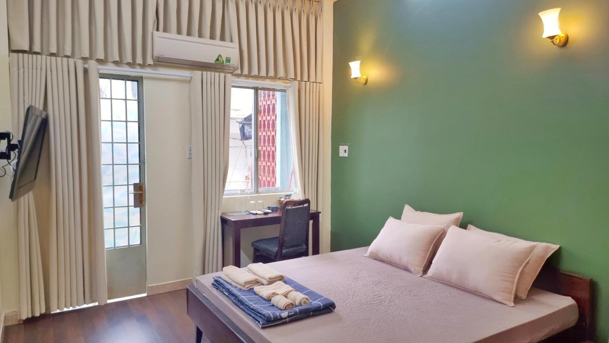 Hotel Paulatim House Saigon Thành Pho Ho Chí Minh Esterno foto